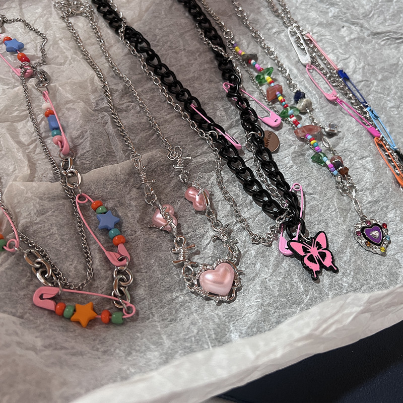 Women'S Emo Accessories - Vintage y2k rosa Pin Perlen Choker